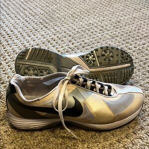 🎉3 for $15- Nike Women's Athletic Shoes - White and Gray